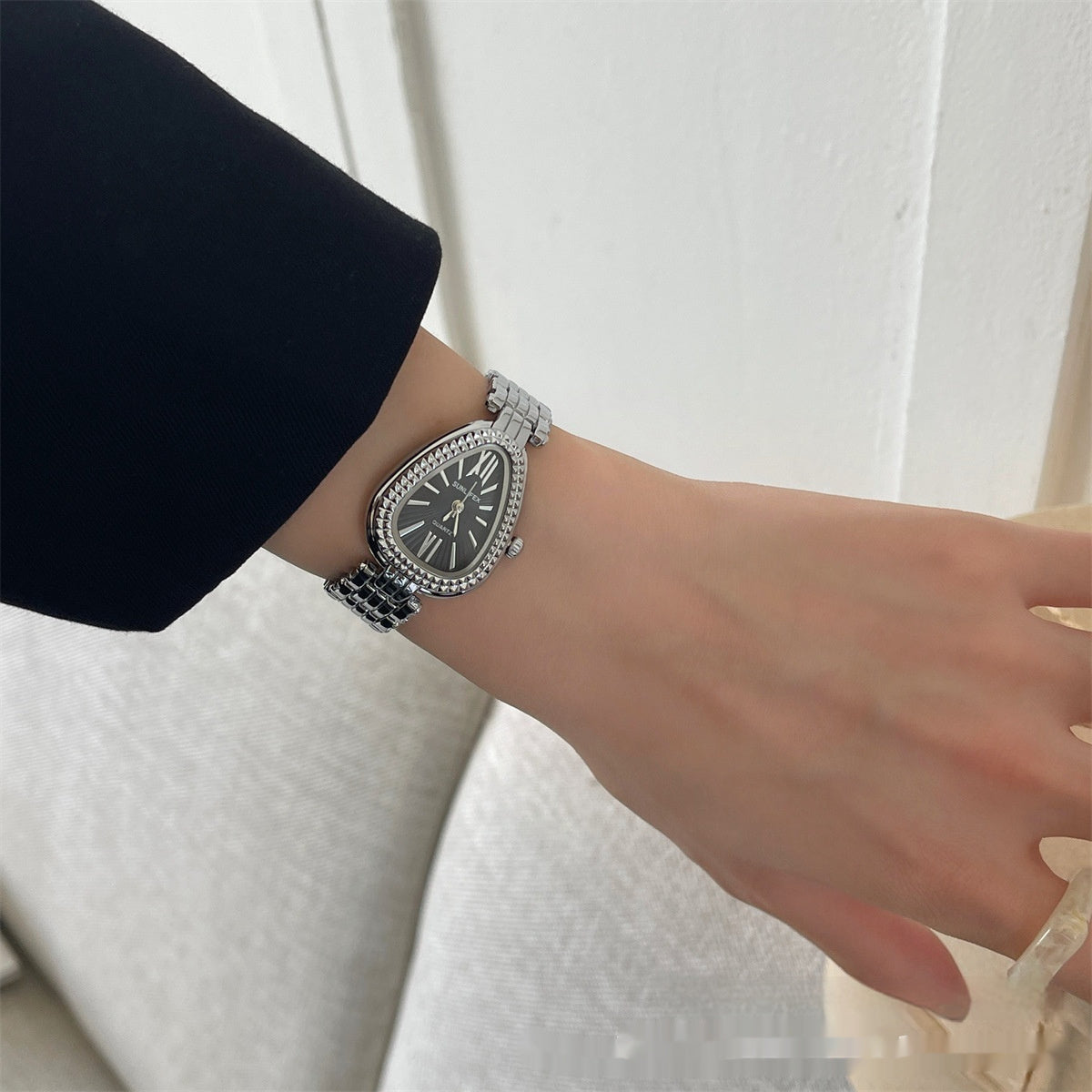 Women's Snake Head Luxury Chain Watch