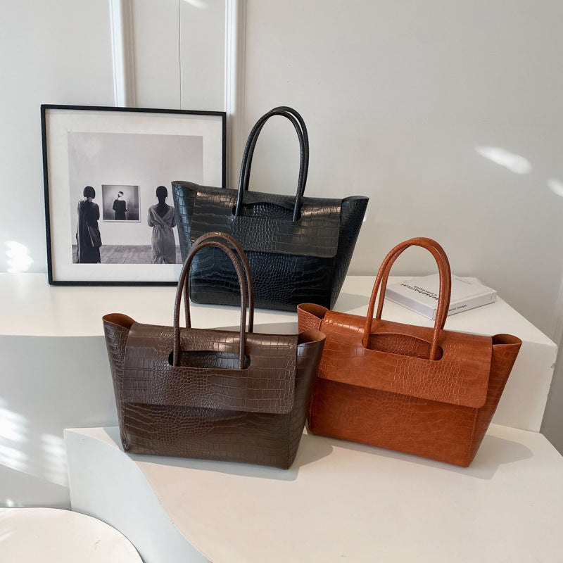 Large Capacity Patterned Handbag
