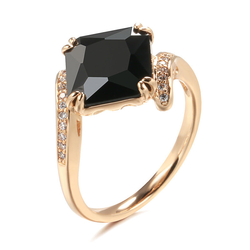 Women's Retro Style Zircon Ring
