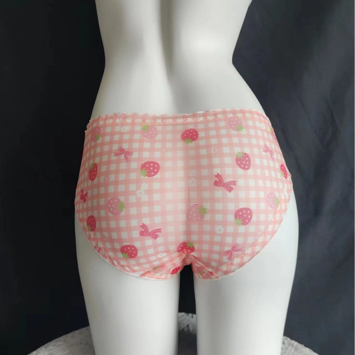 Japanese-style Sweet Cute Strawberry Plaid Mid-waist Underwear