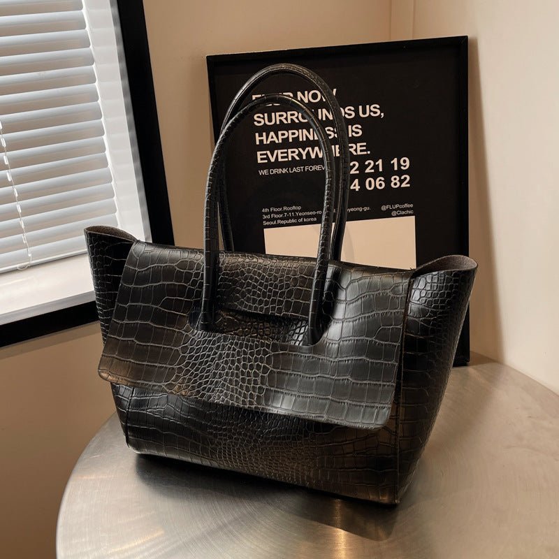 Large Capacity Patterned Handbag