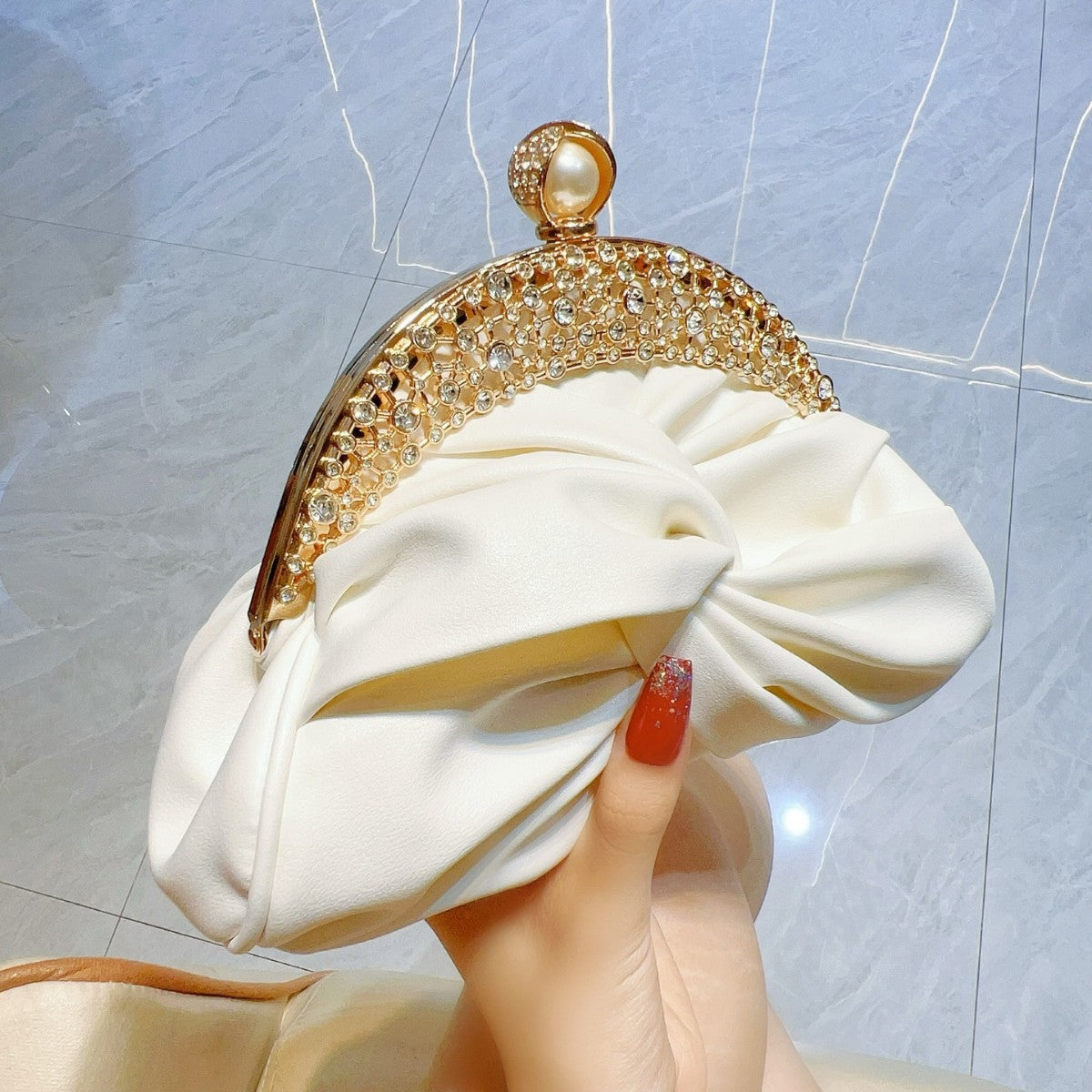Diamond-embedded High-grade Socialite Mini Clutch - Bag