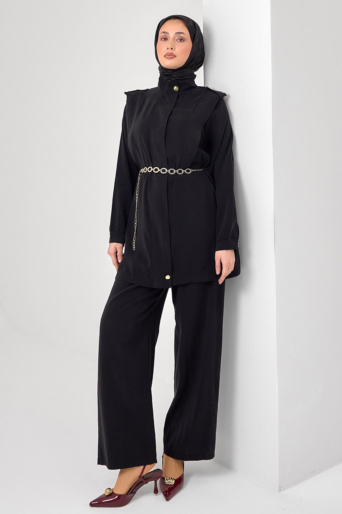 Hijab Two-piece Set | Black – NEOMODEST product image 1