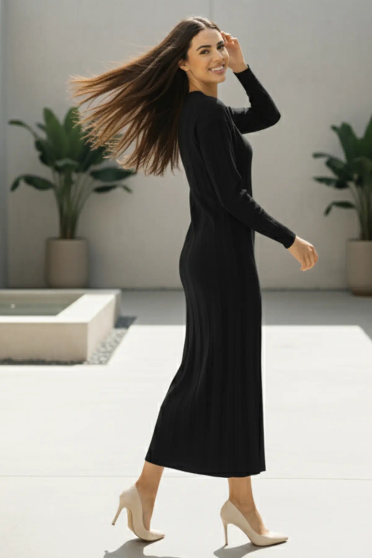 Knitwear Dress | Black – NEOMODEST product image 3
