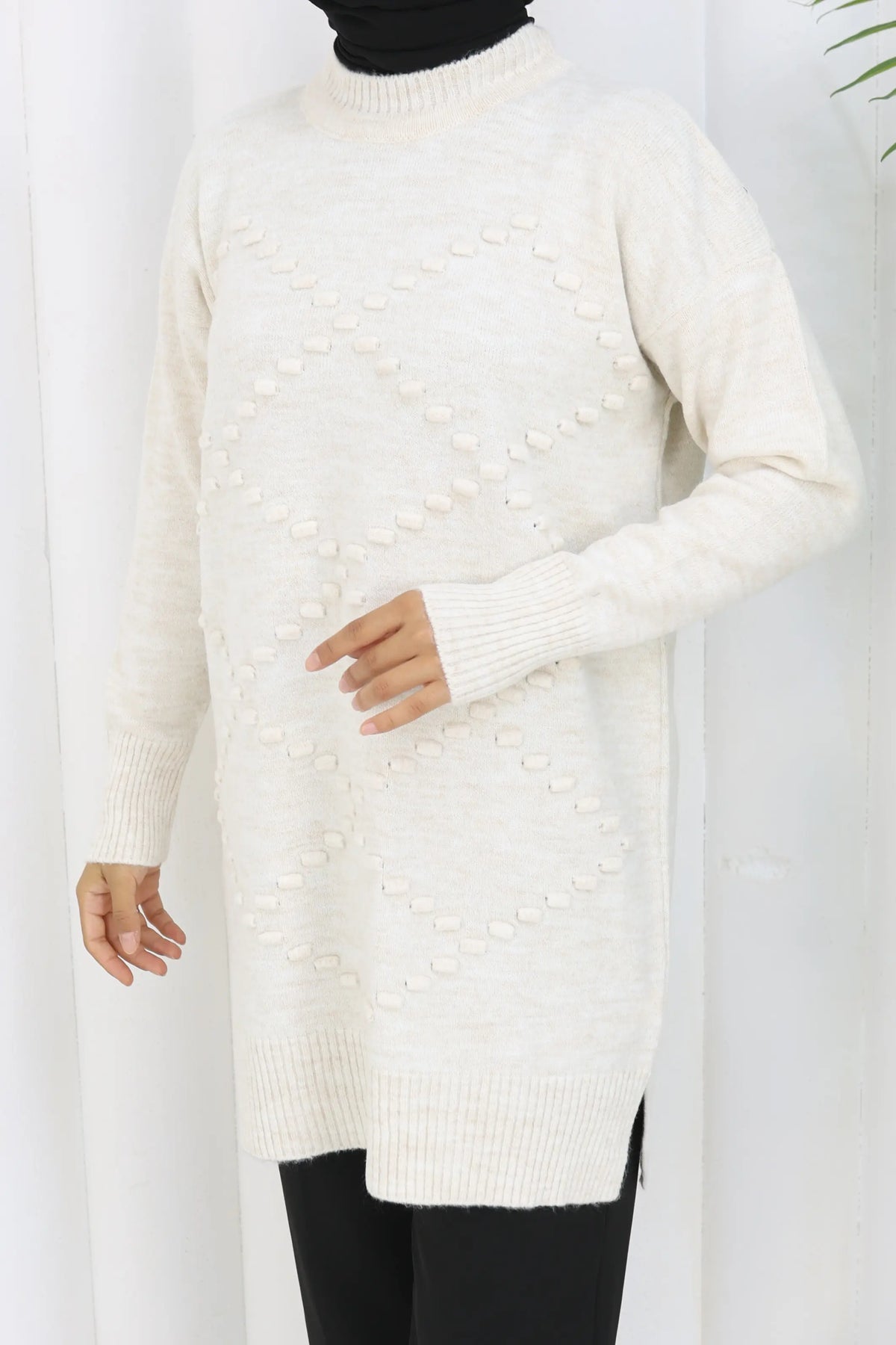 Knitwear Sweater | Ecru – NEOMODEST product image 3