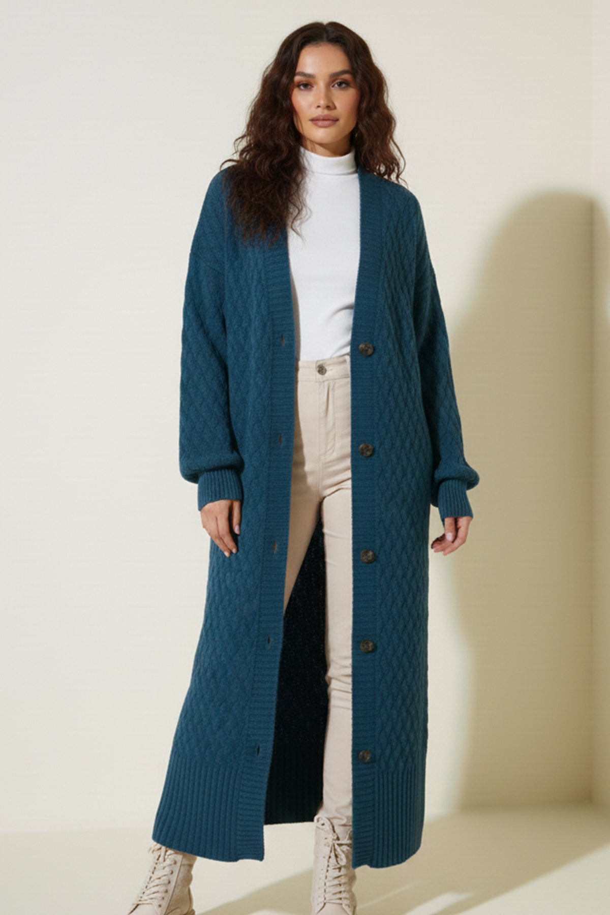 Long Knitted Cardigan With Knitted Pattern – NEOMODEST product image 1