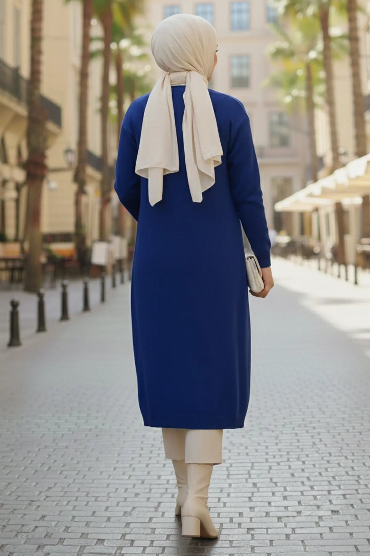 Long Knitted Cardigan With Pockets | Sax Blue – NEOMODEST product image 3