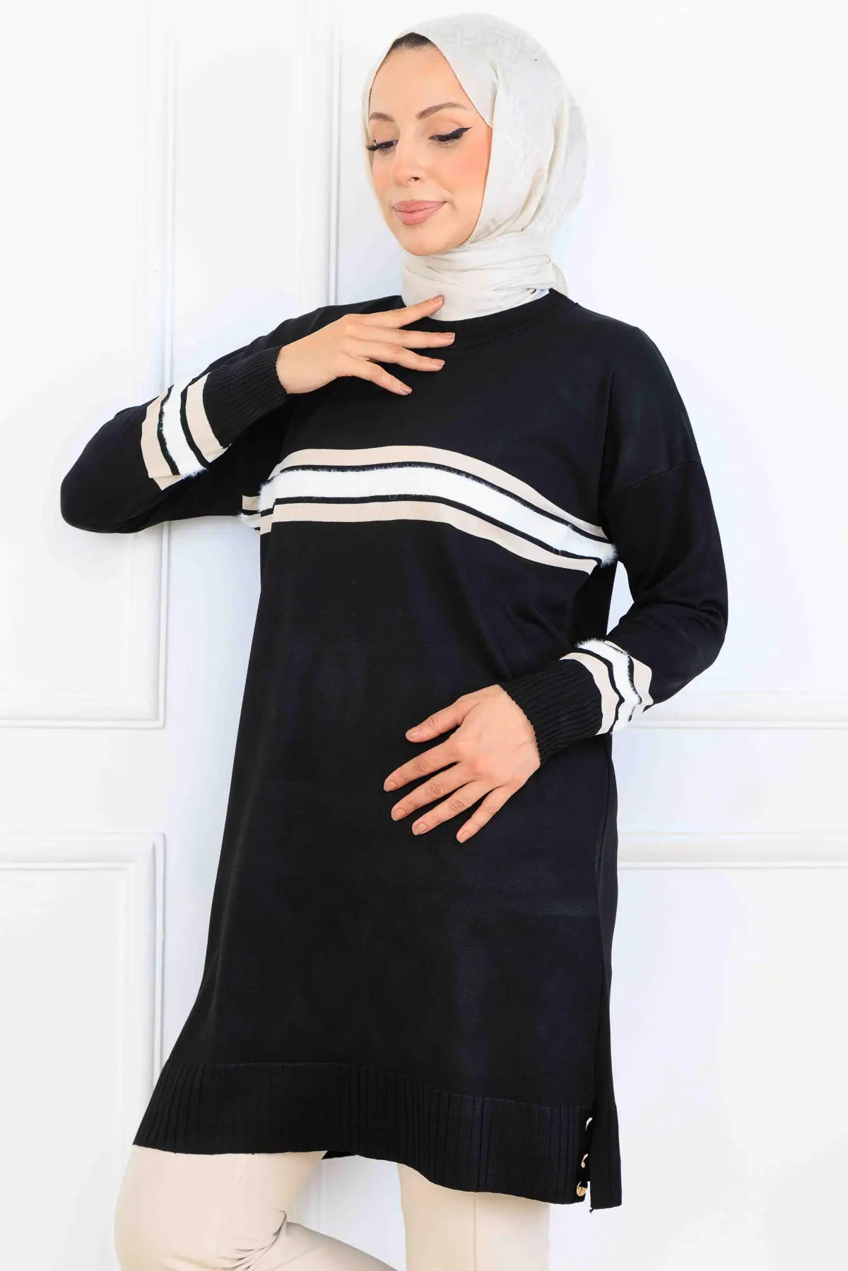 Mercerized Tunic With Stripe Detail | Black – NEOMODEST, image 2