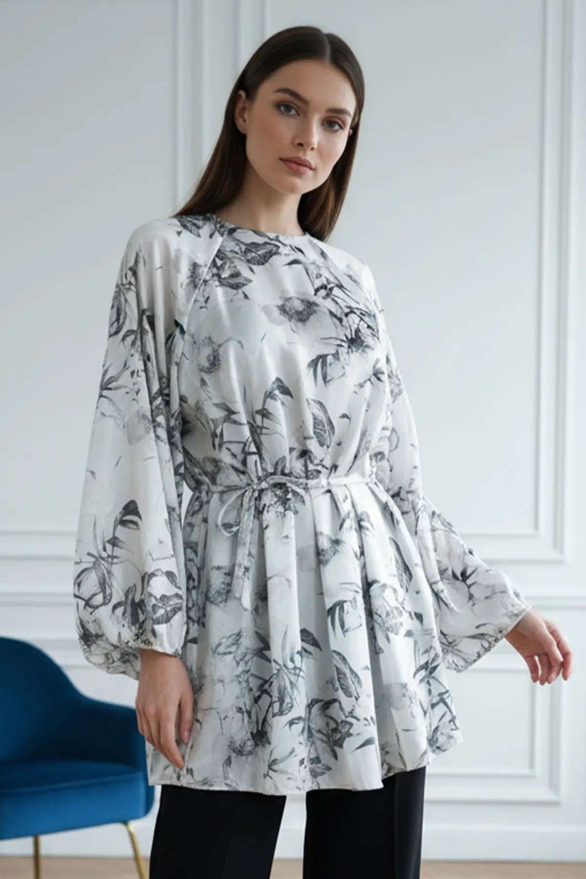 Patterned Balloon Sleeve Chiffon Shirt – NEOMODEST product image 5