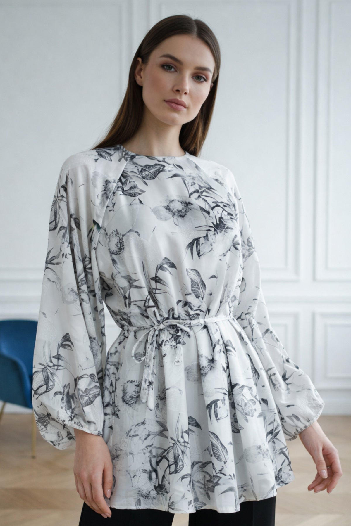 Patterned Balloon Sleeve Chiffon Shirt – NEOMODEST product image 1