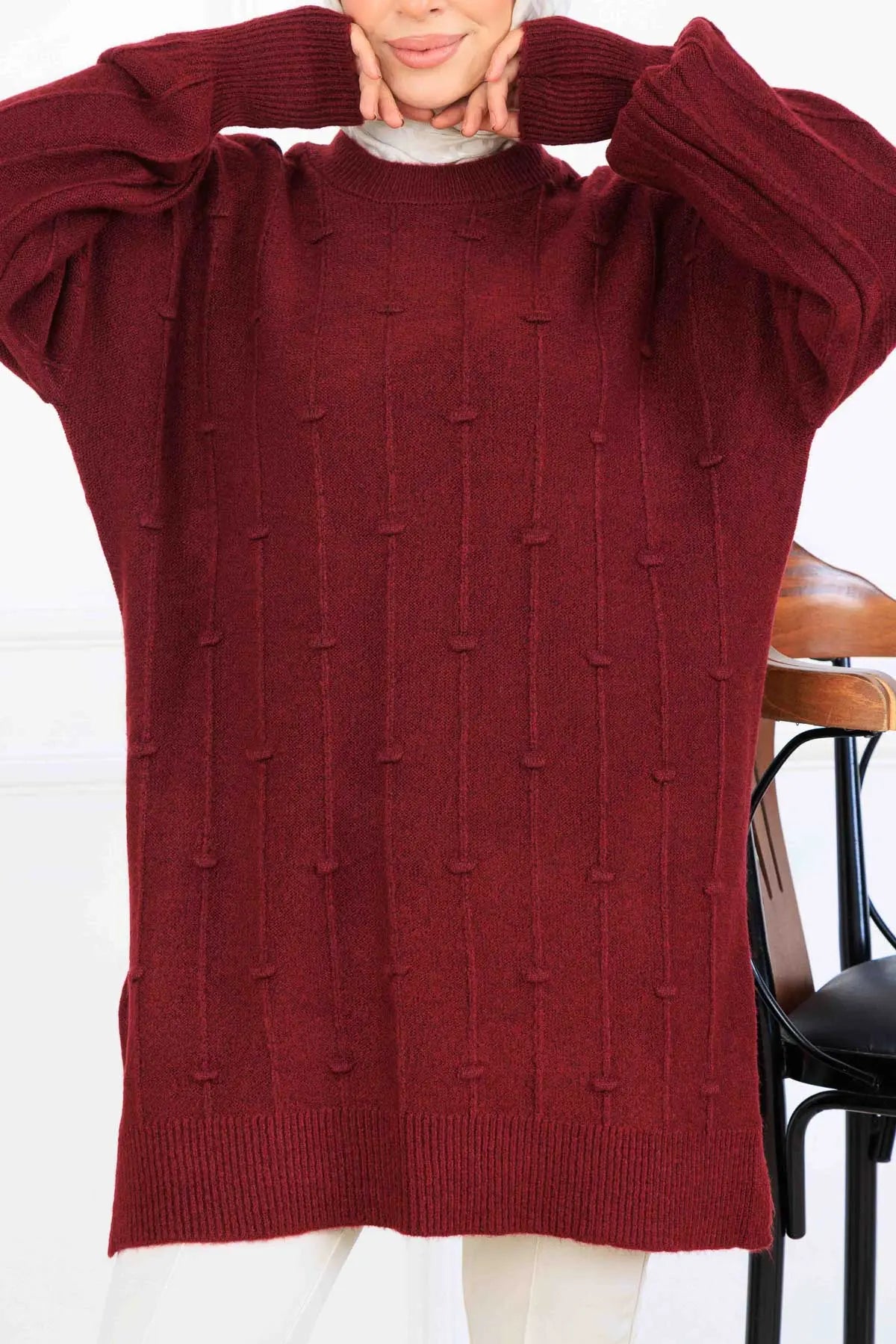 Patterned Knit Tunic | Claret Red – NEOMODEST product image 3