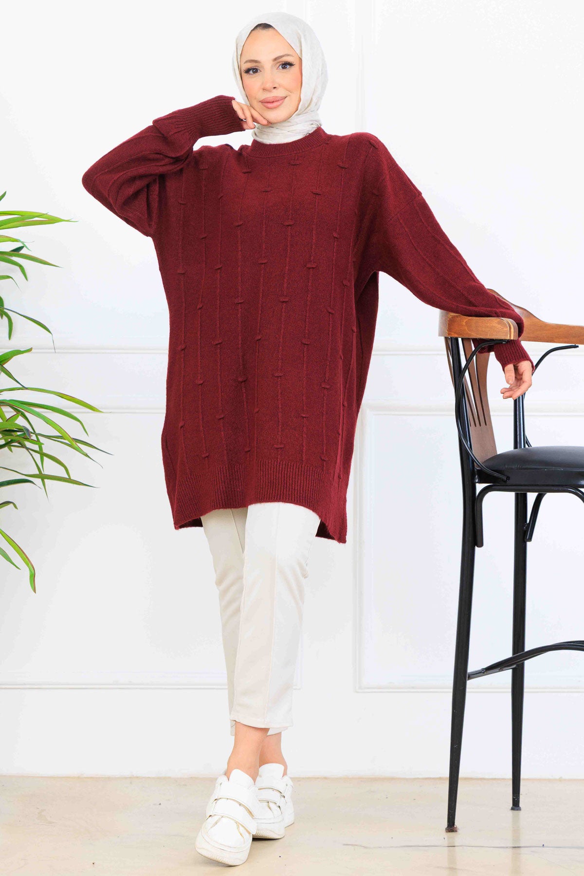 Patterned Knit Tunic | Claret Red – NEOMODEST product image 1