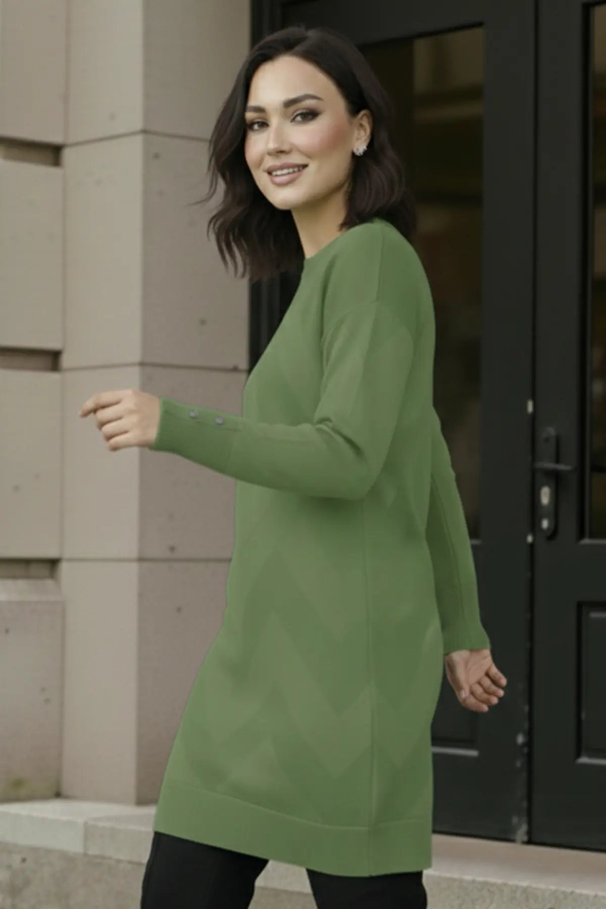 Patterned Tunic | Green – NEOMODEST product image 2