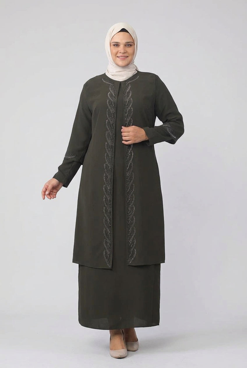 Plus Size Embroidered Evening Suit – NEOMODEST product image 1