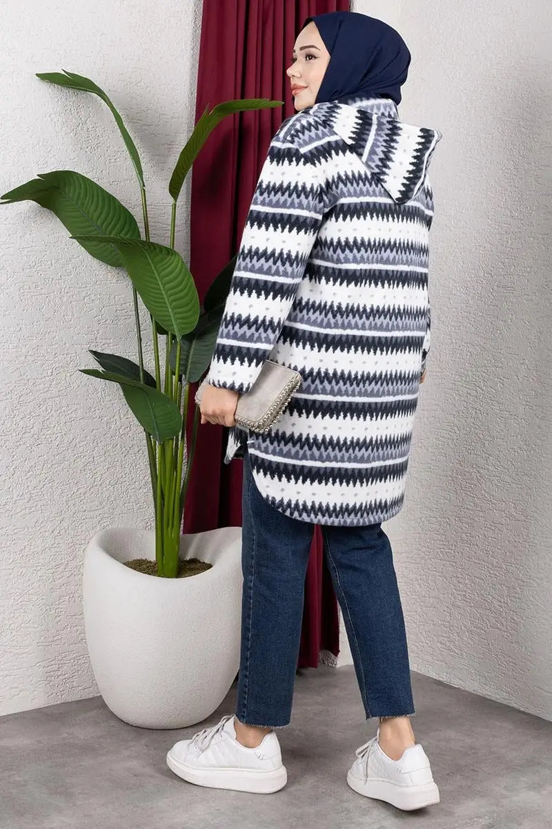 Polar Cape | Navy Blue – NEOMODEST product image 5