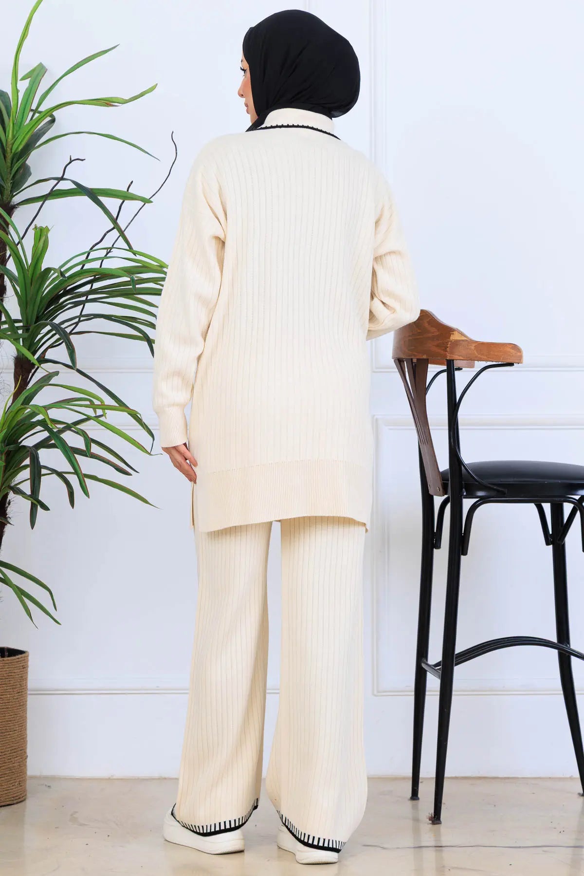 Ribbon Detail Knitwear Set | Beige – NEOMODEST, image 4