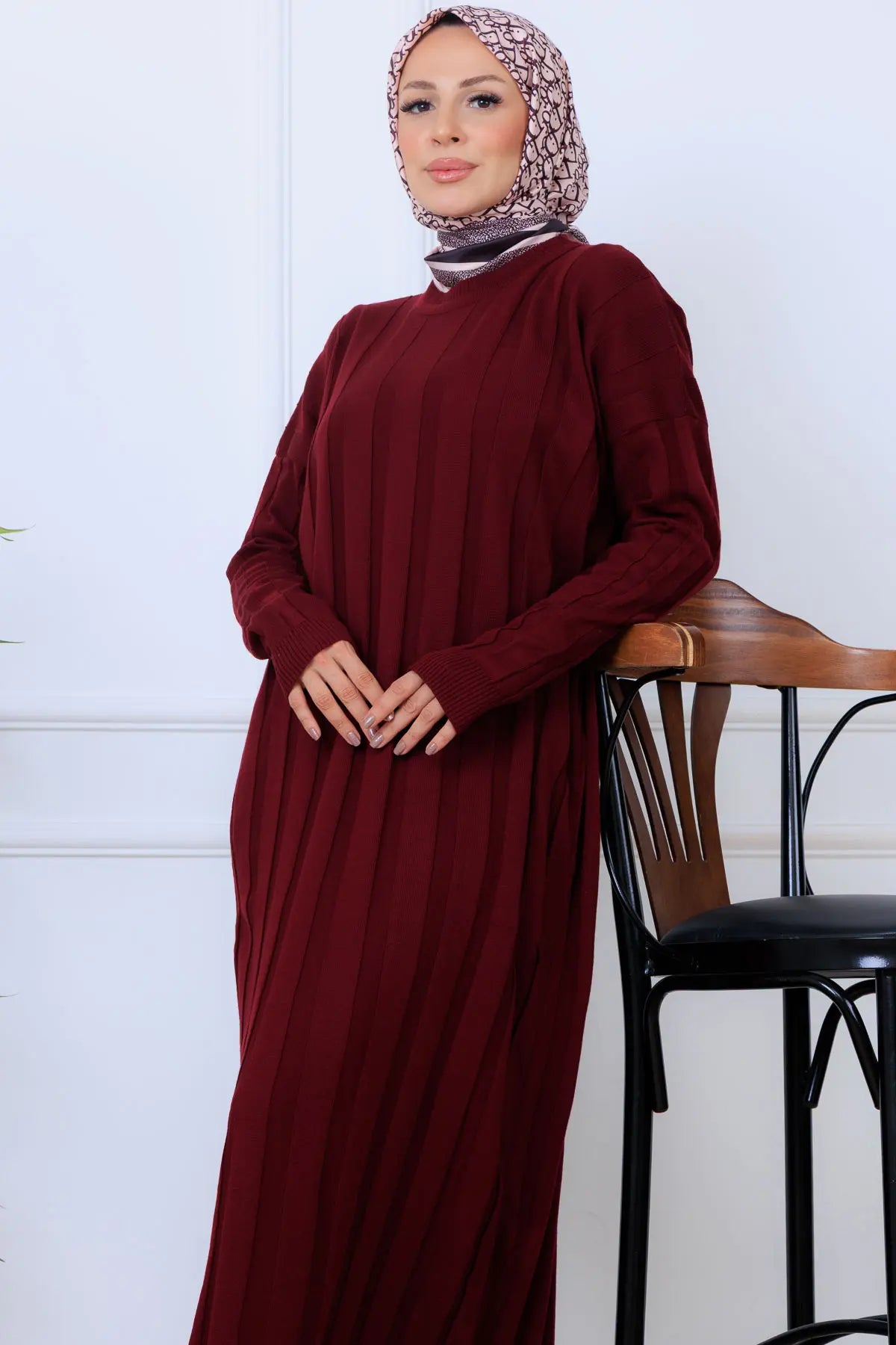 Self-striped Knit Dress | Claret Red – NEOMODEST product image 4