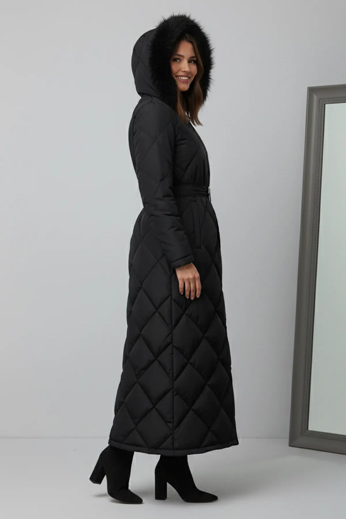 Shiny Quilted Belted Long Coat | Black – NEOMODEST product image 3