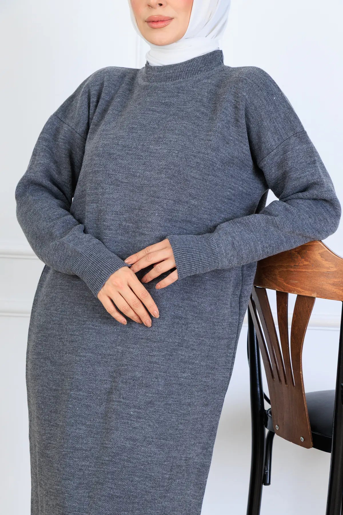 Slit Detailed Knit Dress | Grey – NEOMODEST product image 2