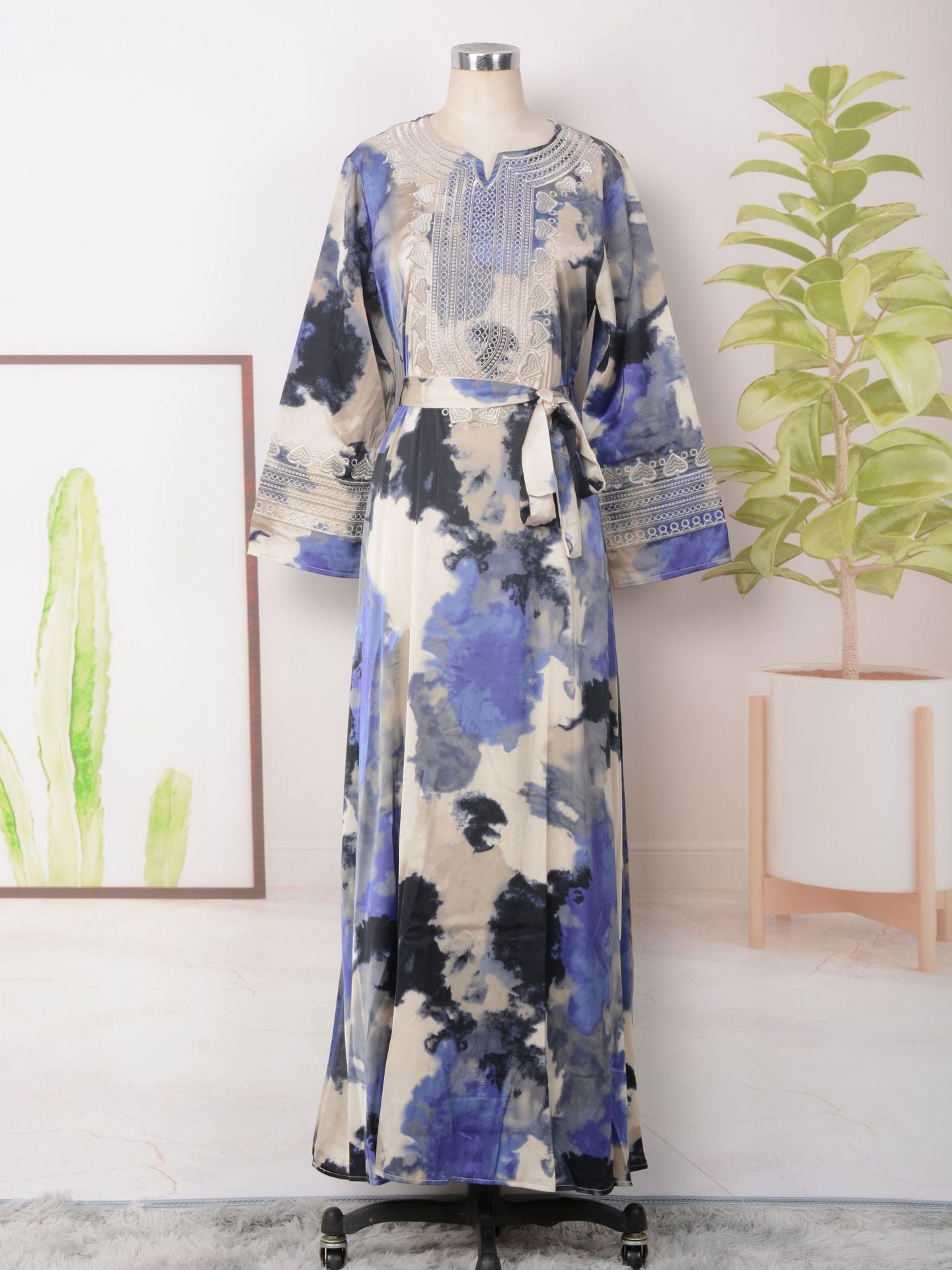 Women’s Embroidered Large Swing Modest Dress - Blue / L - Dress