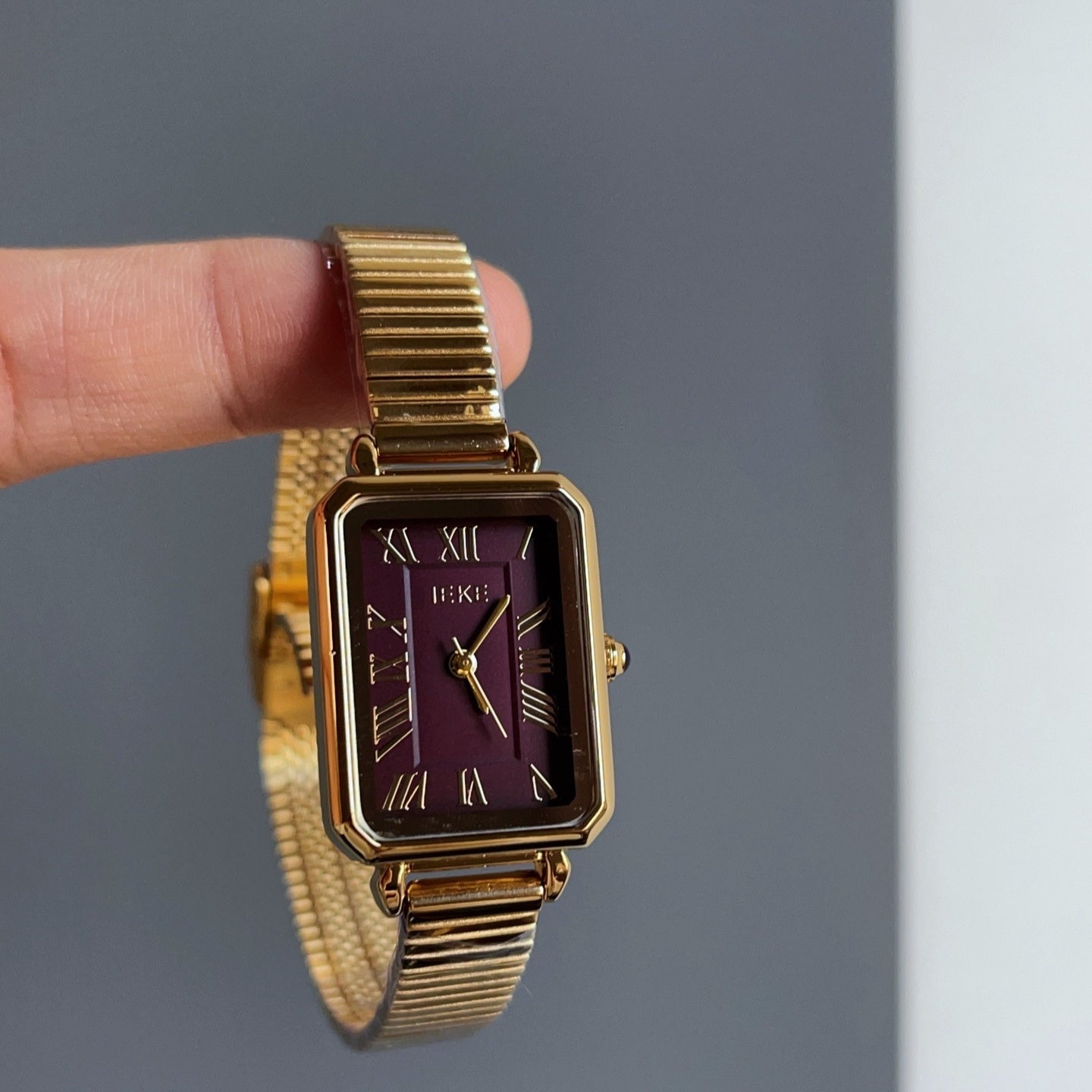 Women’s Retro Chain Watch - 88708 Asinu Oblique Rome - Watch