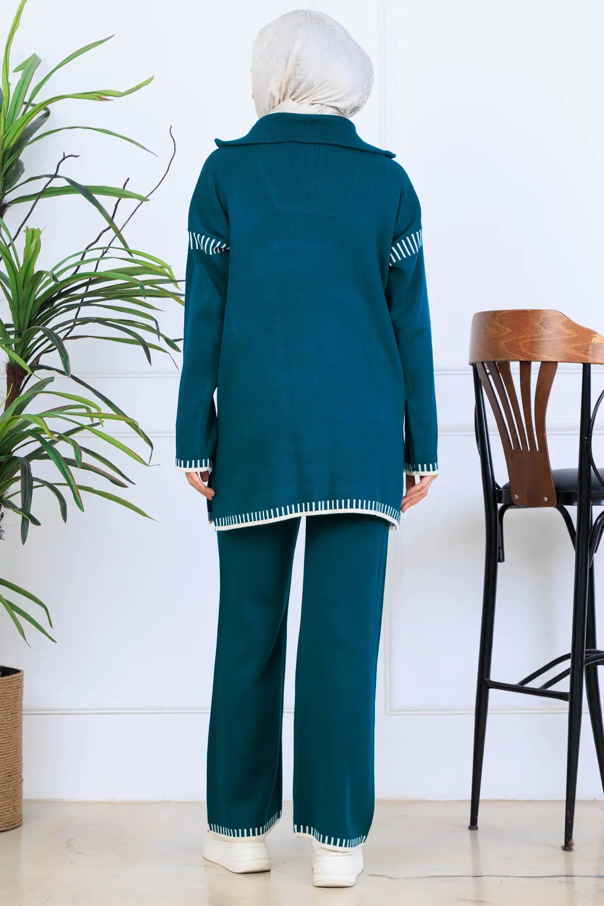 Zippered Collar Knitwear Suit in Petroleum Blue – NEOMODEST, image 5