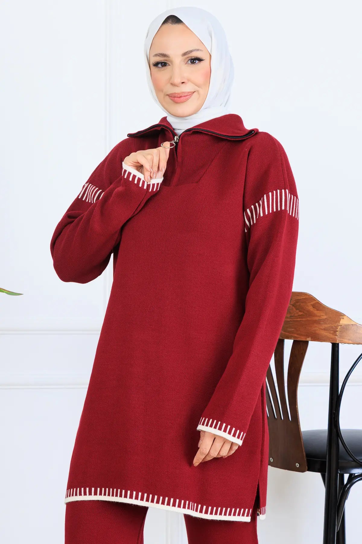 Zippered Collar Stripe Detail Knitwear Suit | Claret Red – NEOMODEST, image 2