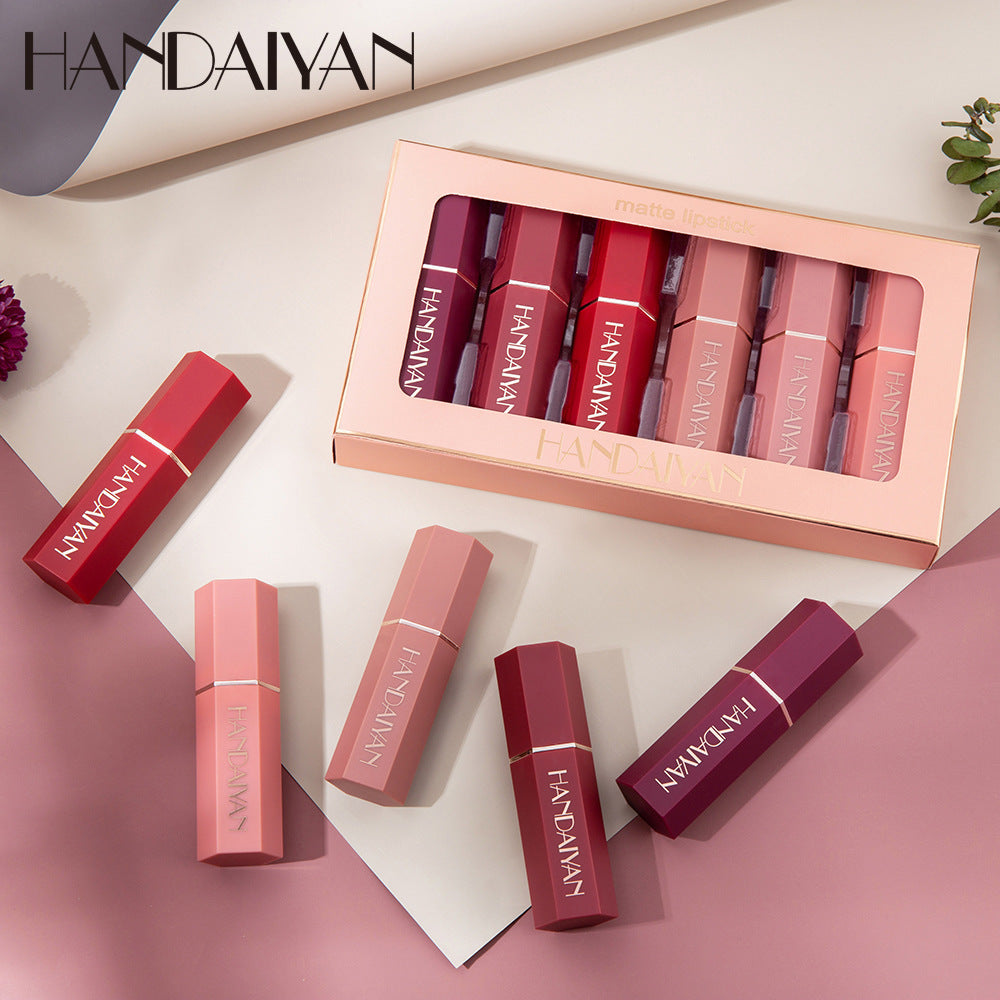 Geschenkbox-Set mit mattem Lippenstift