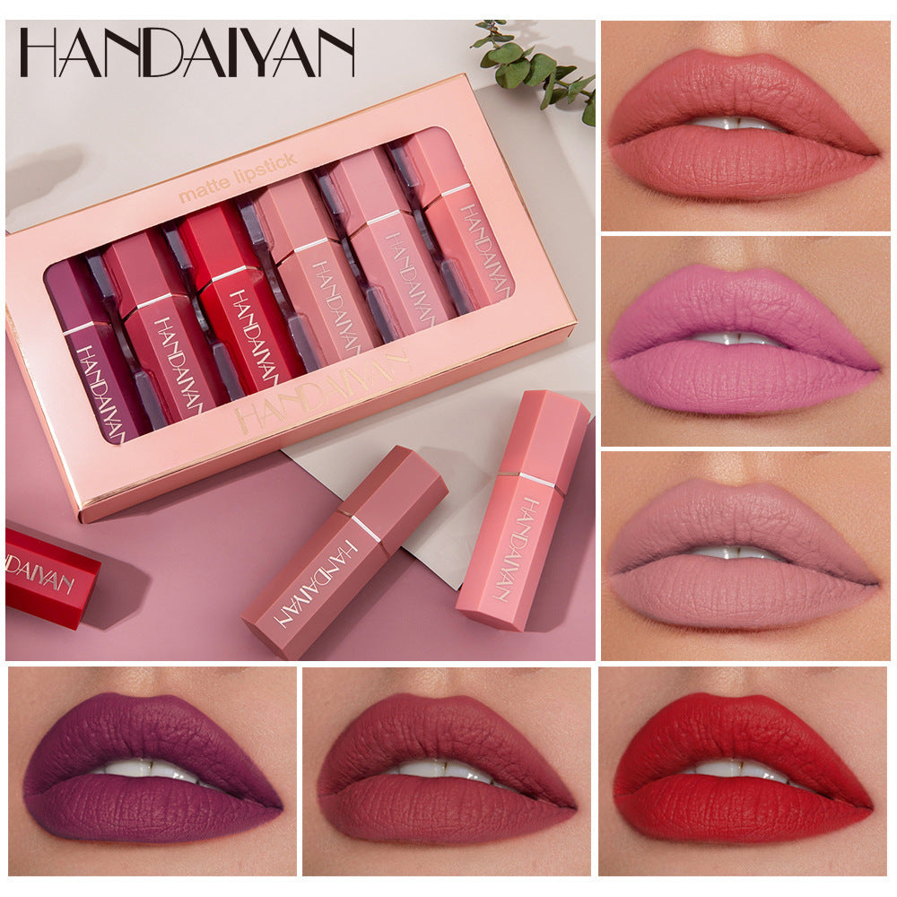 Geschenkbox-Set mit mattem Lippenstift
