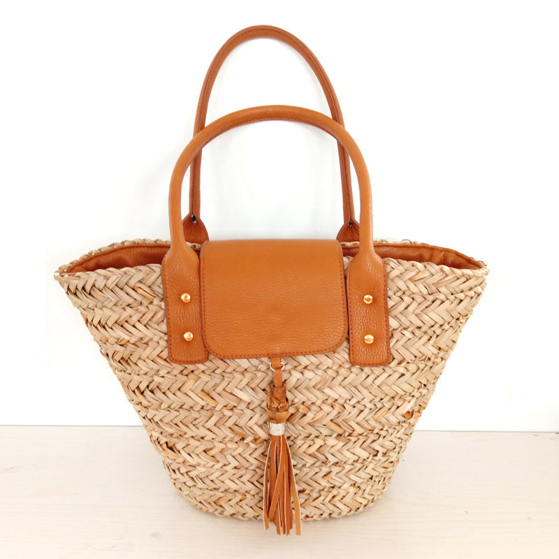 Handwoven Straw Beach Bag – Tassel Bucket Handbag
