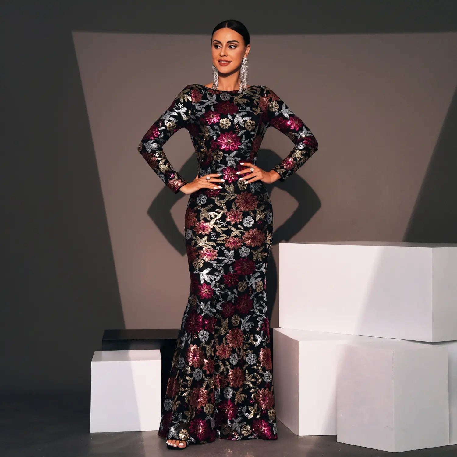 Evening Gown Long Sleeve Crew Neck Sequined Bridesmaid Dress