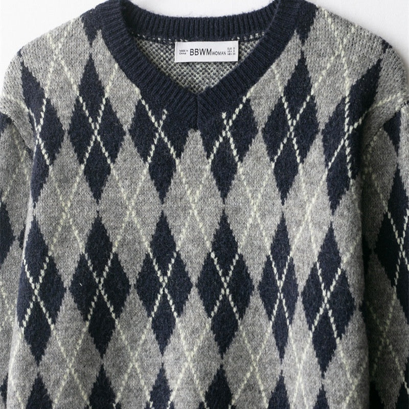 Women's Diamond Pattern Knit Sweater