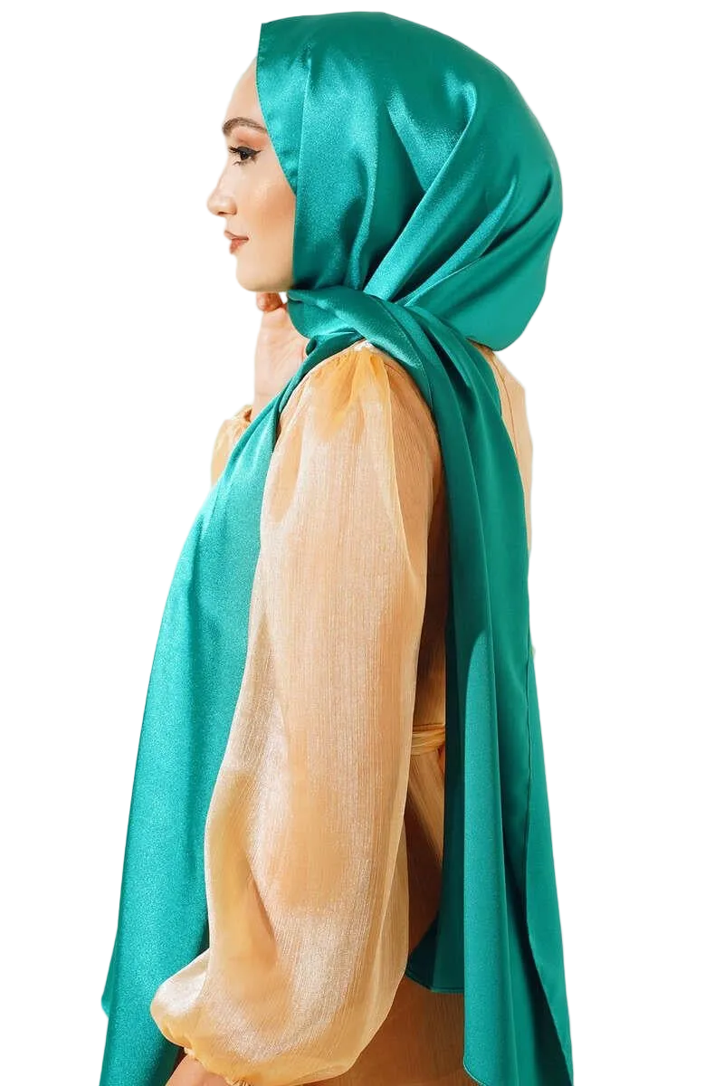Diamond Weave Evening Shawl – Benetton Green