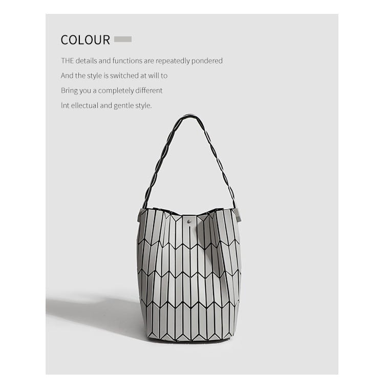 Geometric Rhombus Colour Matching Shoulder Bag
