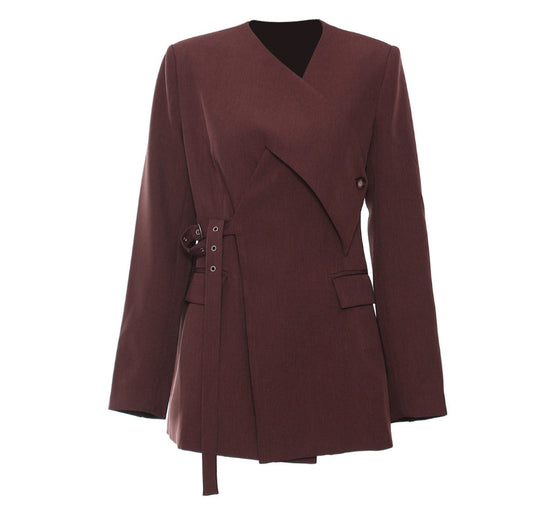 Taillenenge Anzugjacke mit schweren Corns