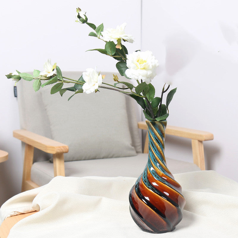 Handmade Ceramic Spiral Vase – Flower Glaze Finish