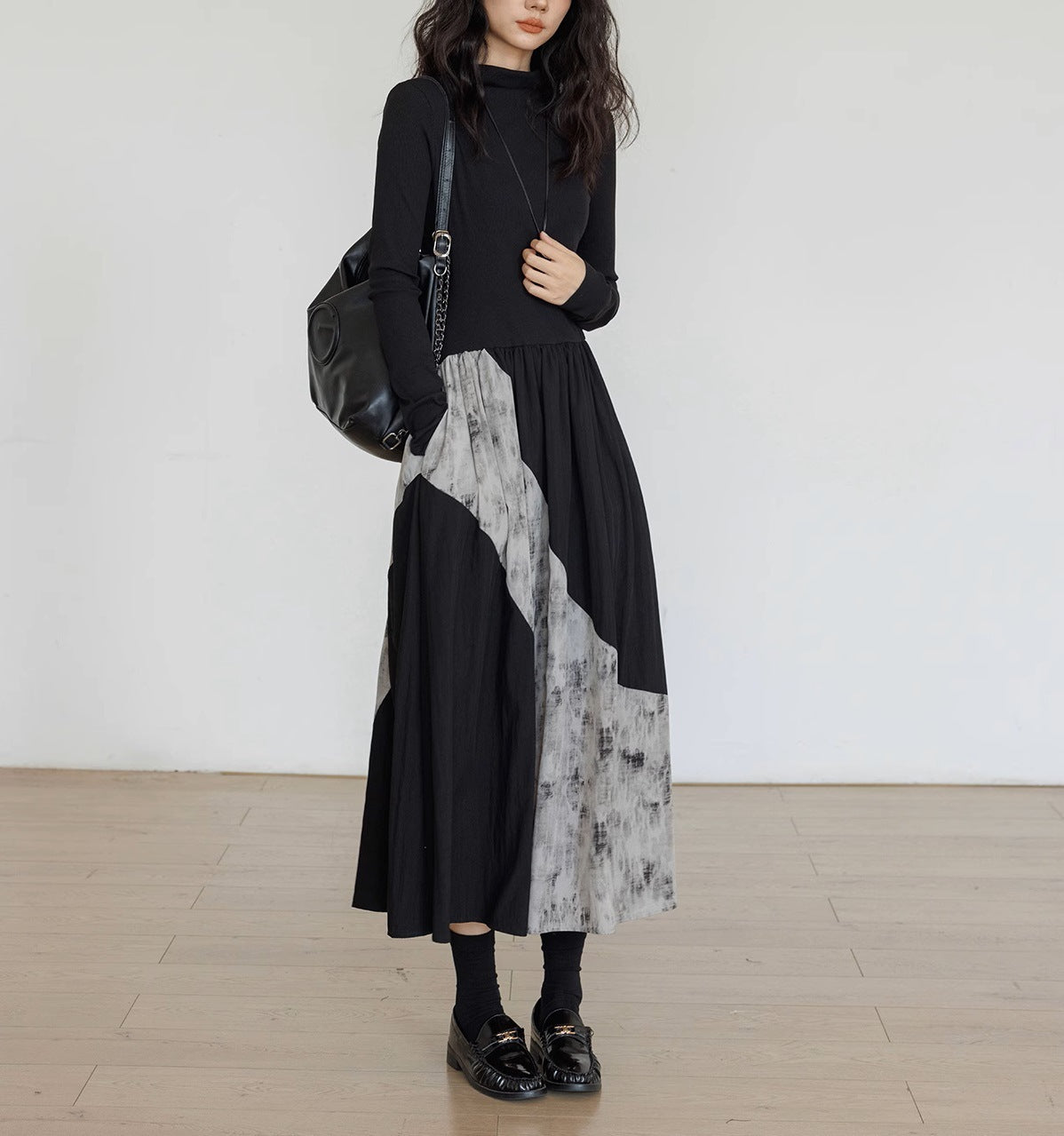 Women’s Black Irregular Inner Pocket Dress