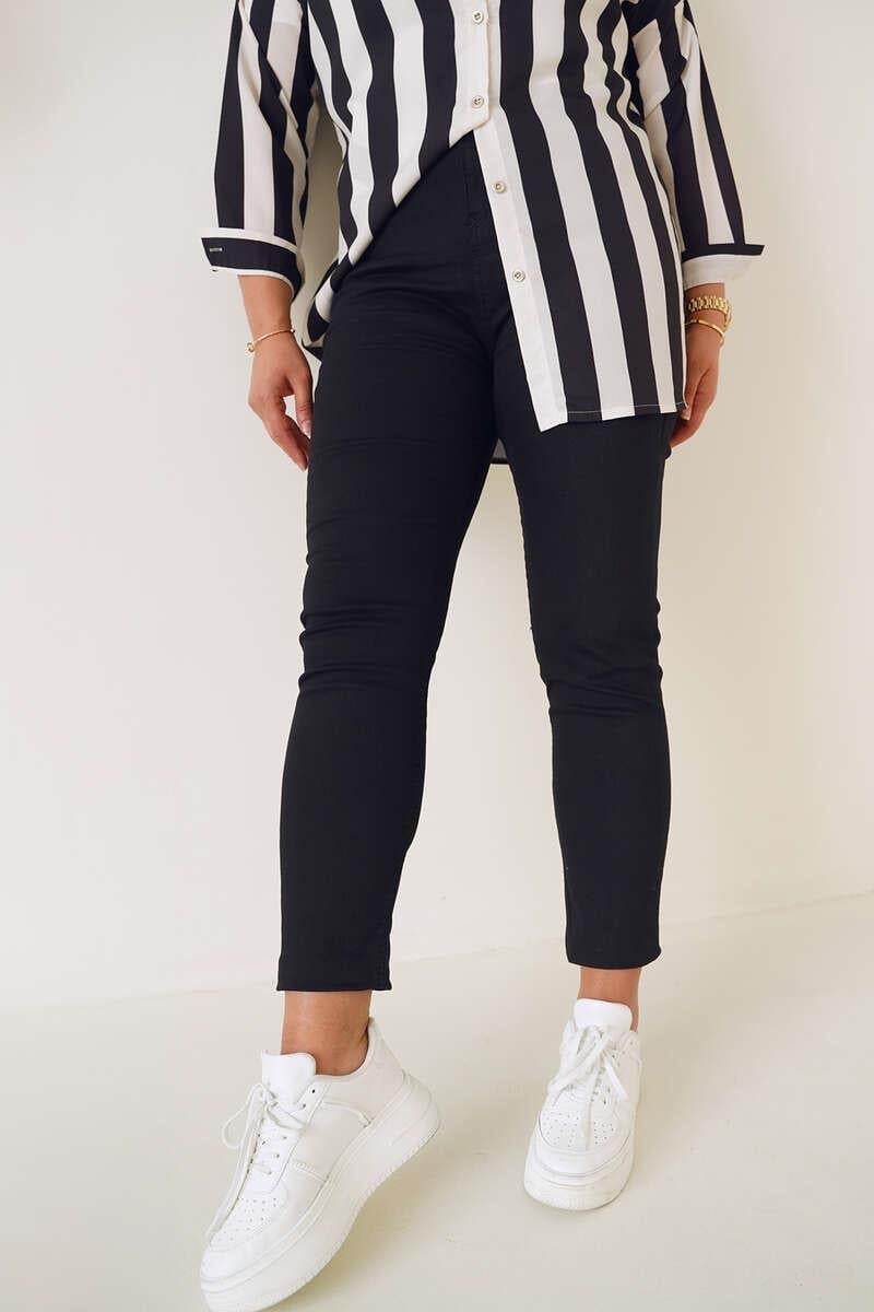 Lycra Plus Size Jeans-Black