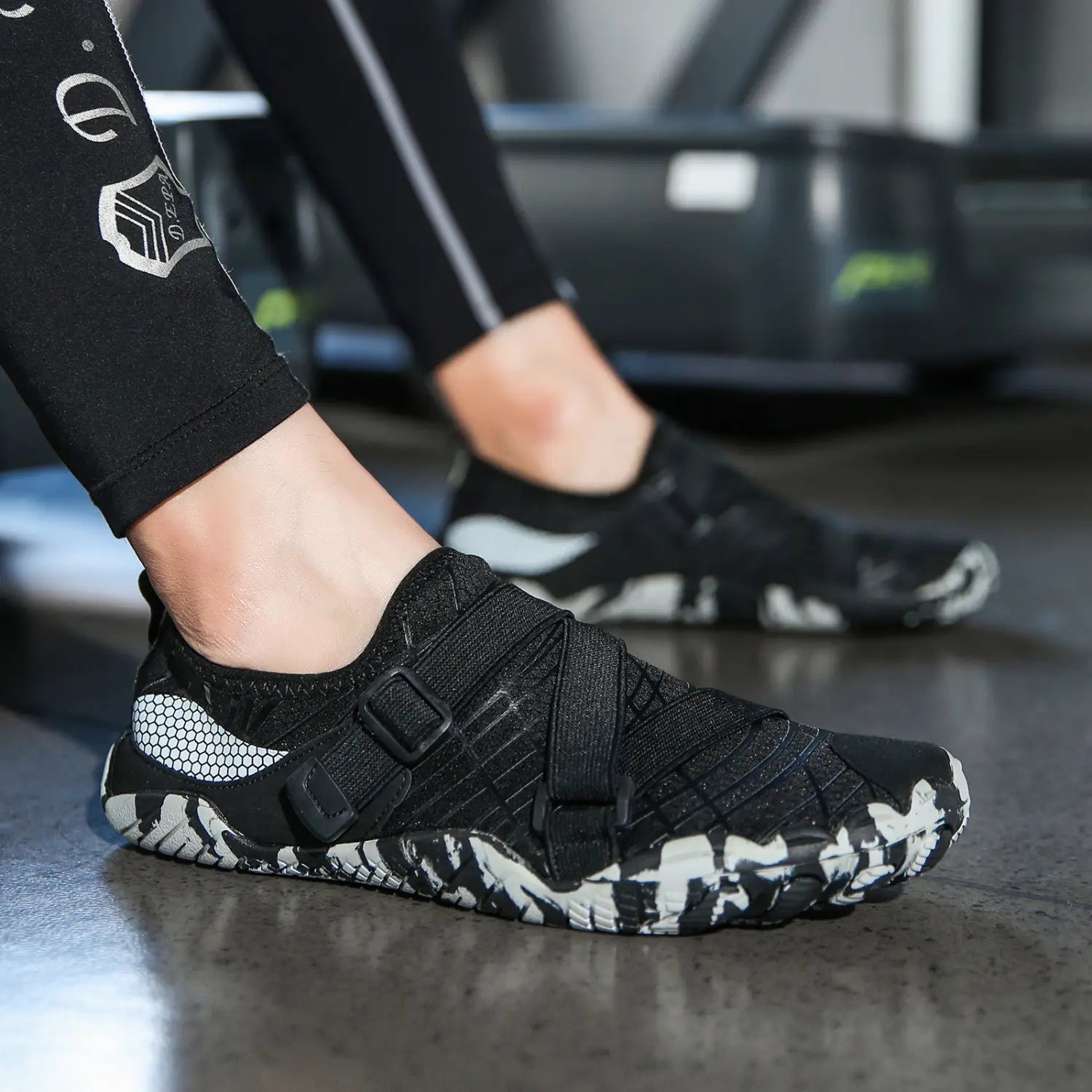 Unisex Fitness,Yoga and Outdoor Shoes Large Size Hiking Shoes