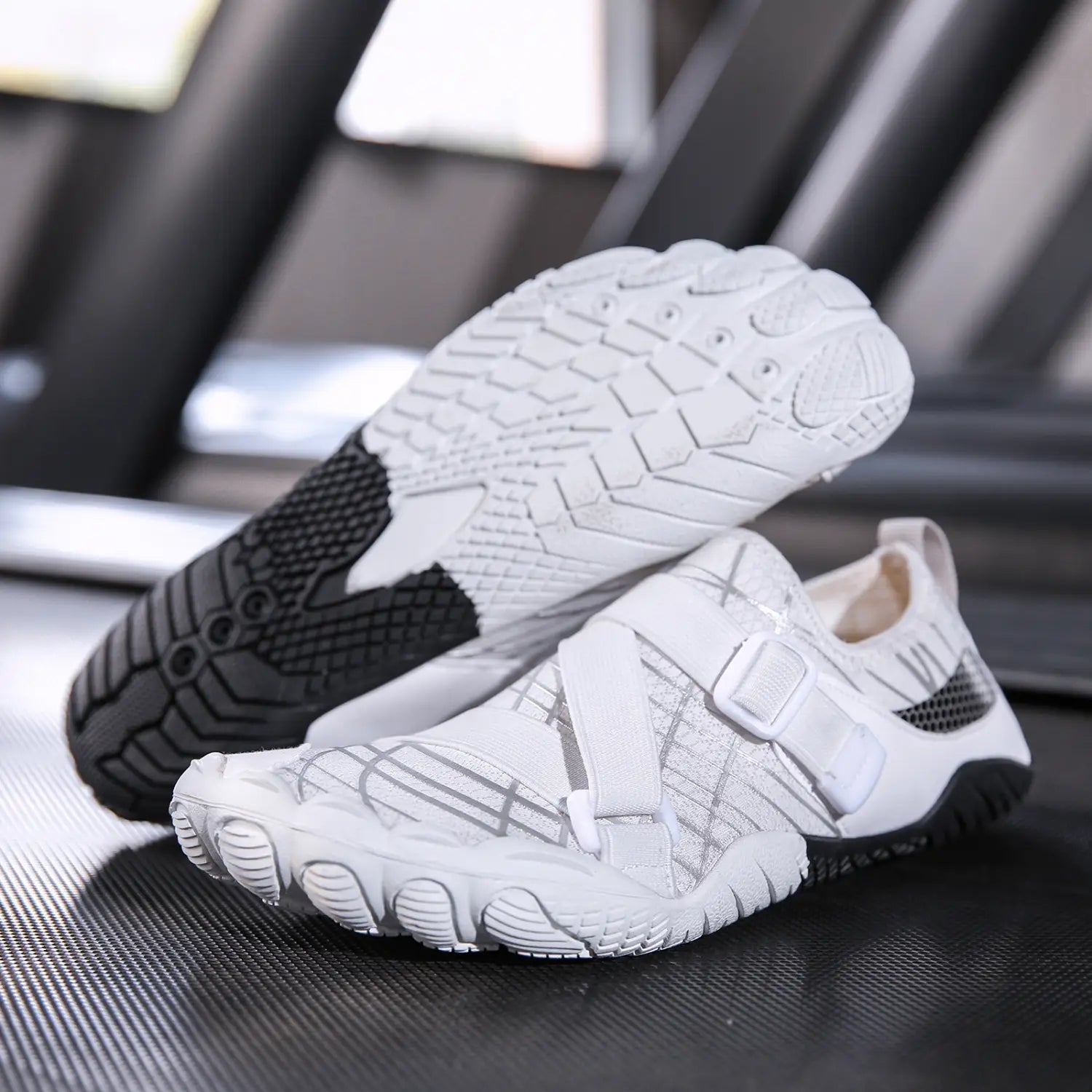 Unisex Fitness,Yoga and Outdoor Shoes Large Size Hiking Shoes