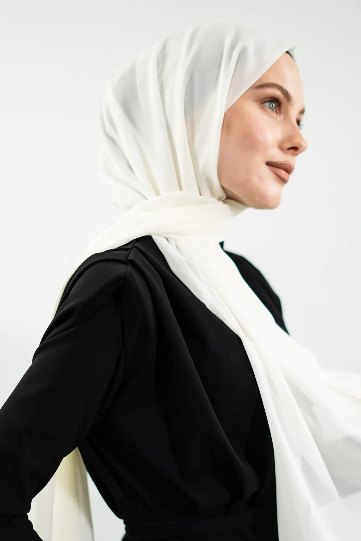Chiffon Ecru Hijab|NEOMODEST
