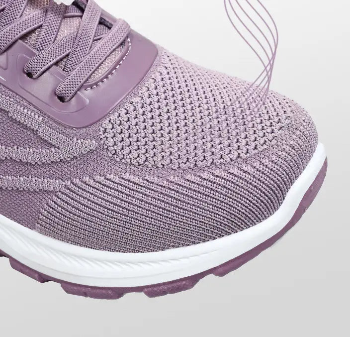 Women’s Breathable Sports Shoes