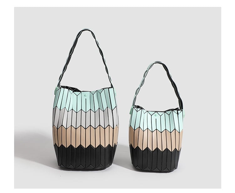 Geometric Rhombus Colour Matching Shoulder Bag