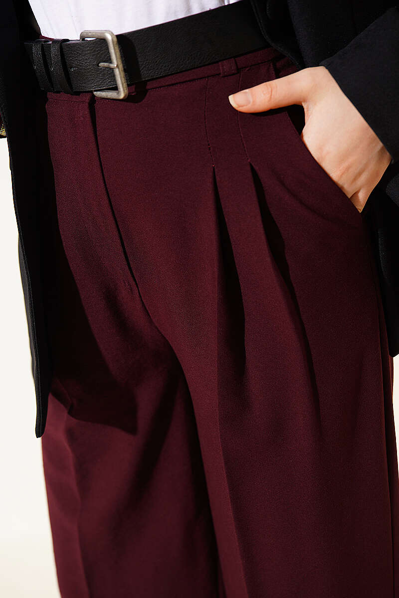 Modest Wide Leg Pleated Buttoned Palazzo Trousers – Burgundy