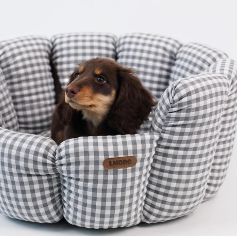 Classic Plaid Pet Bed - All Season Comfort