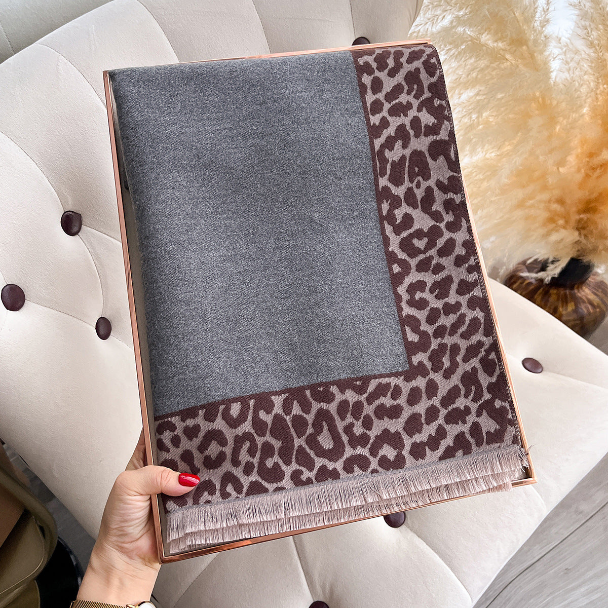 Women's Luxury Leopard Print Artificial Cashmere Scarf