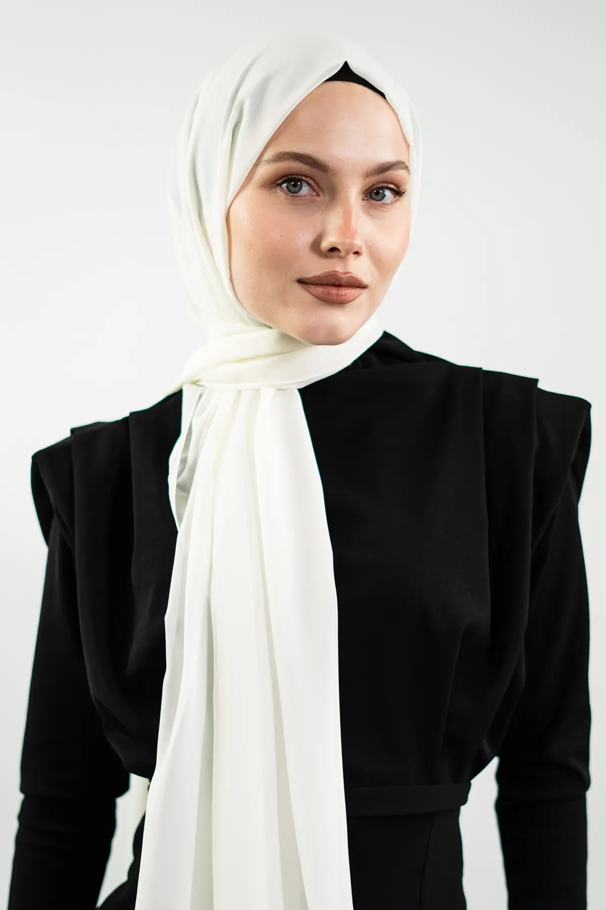 Chiffon Ecru Hijab|NEOMODEST