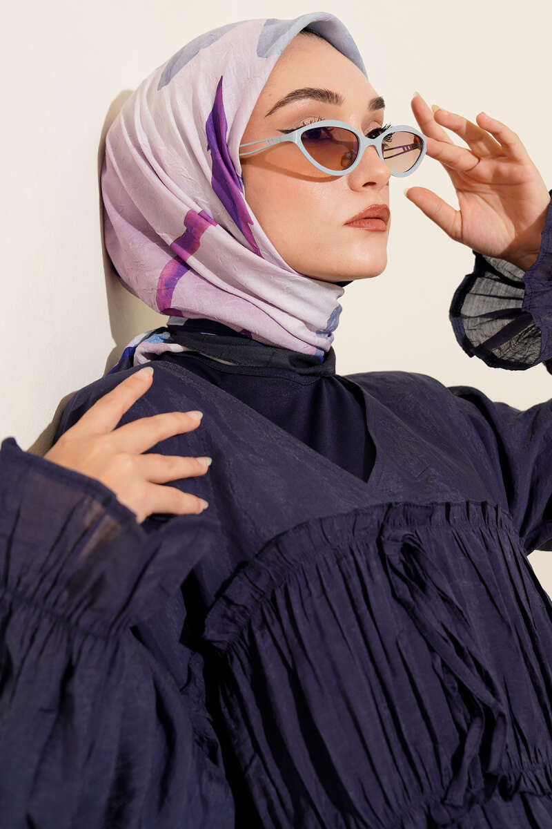 Floral Bamboo Crash Scarf – Purple | neomodest