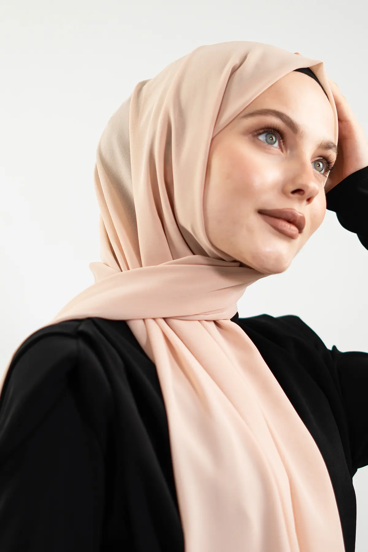 Chiffon Beige Hijab| NEOMODEST