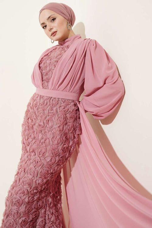 Floral Patterned Tulle Cape Evening Dress – Powder Pink & Emerald Green | Neomodest